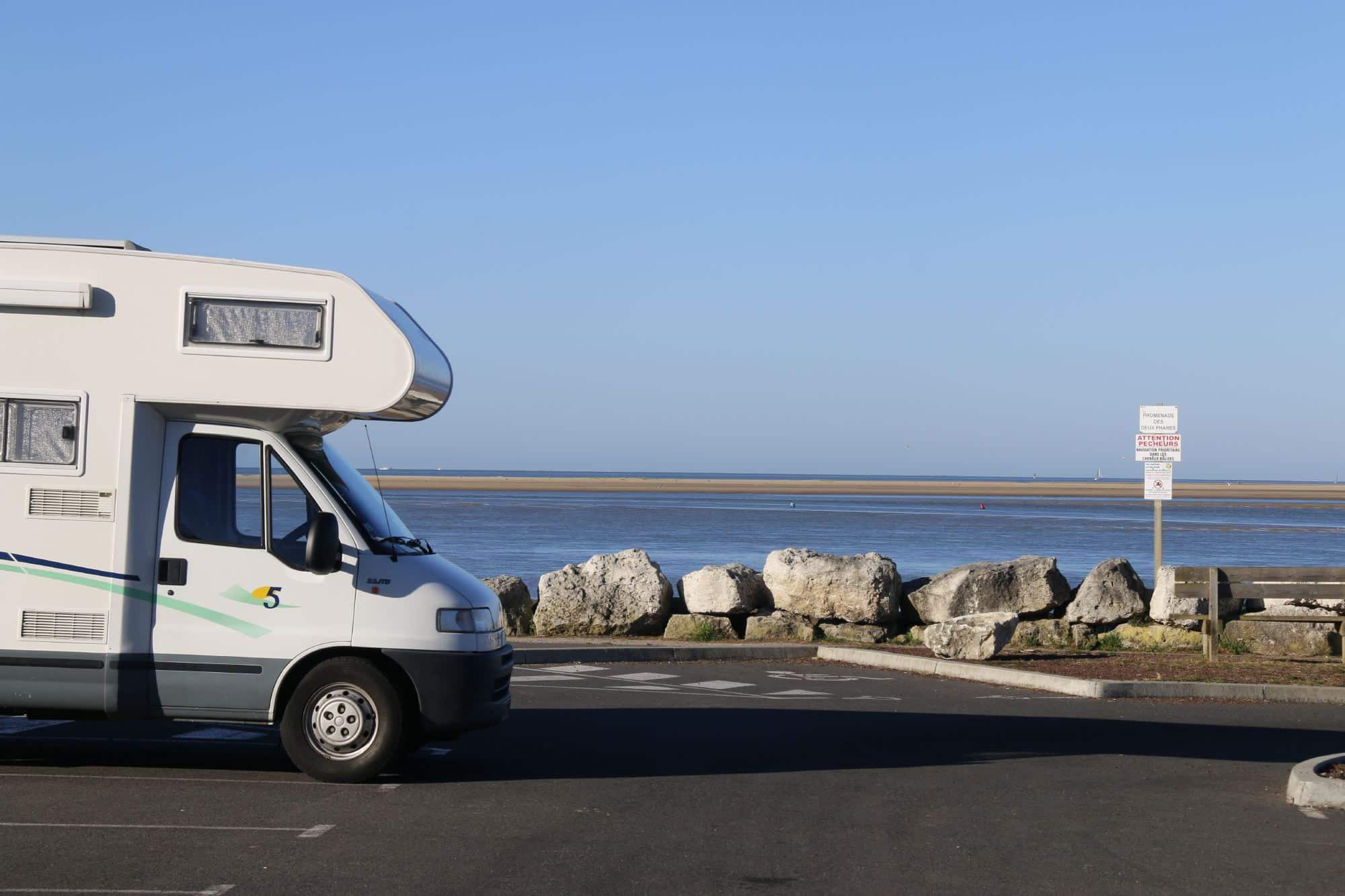 Aires de Camping Car en France : Règles et Contraintes 